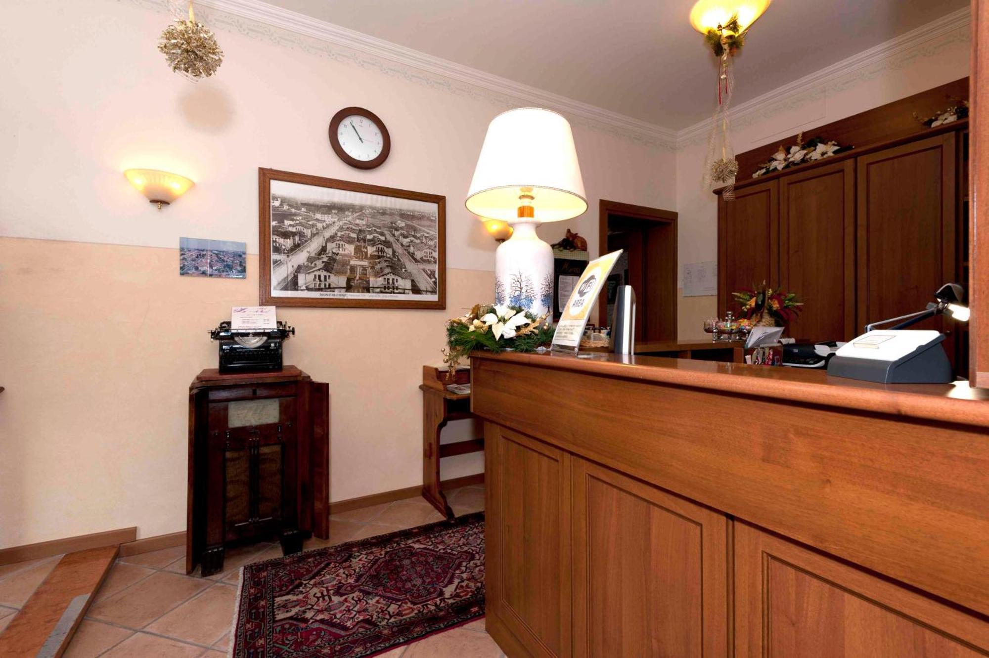 Ai Campi Di Marcello Hotel Monfalcone Esterno foto