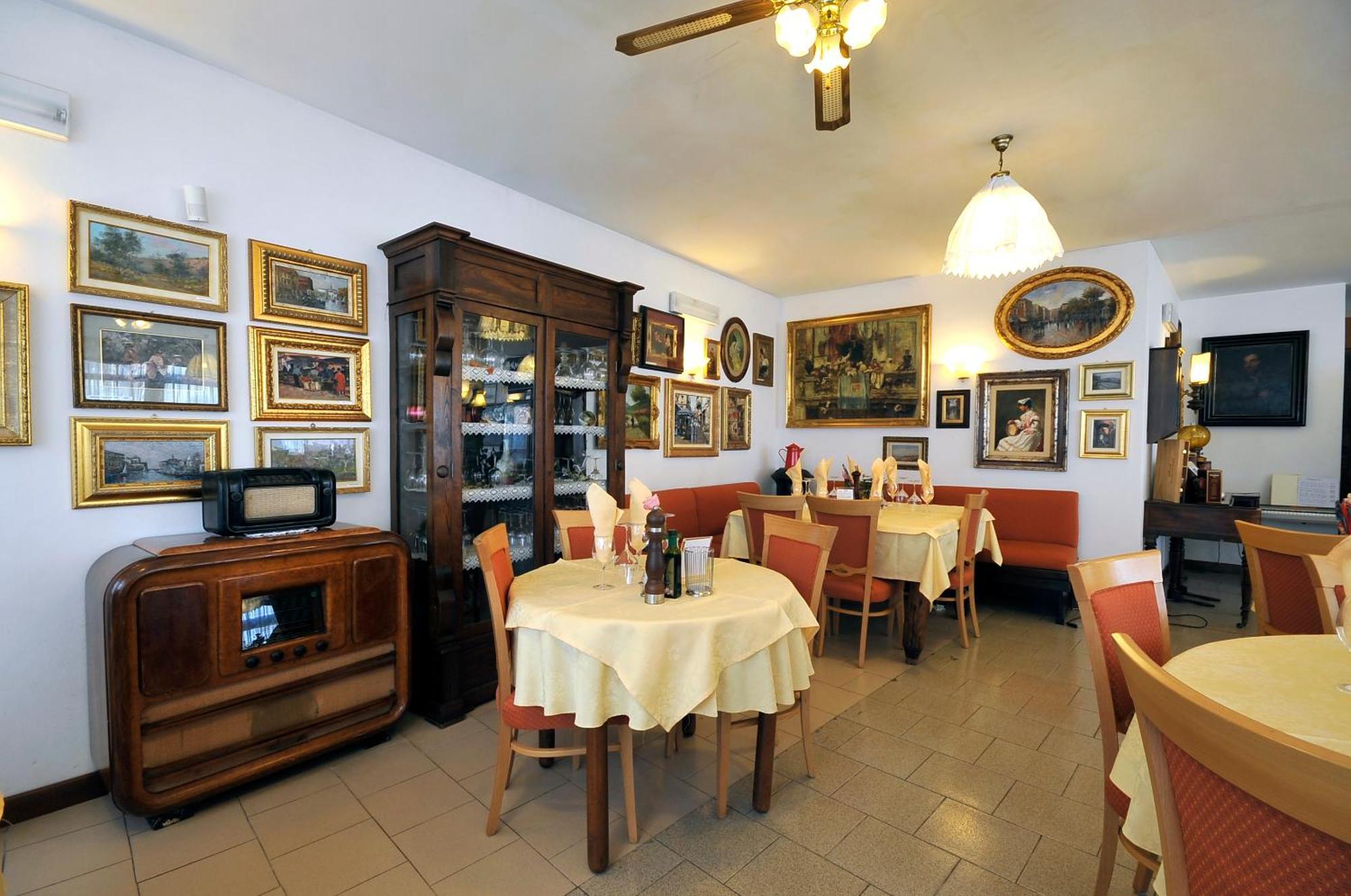 Ai Campi Di Marcello Hotel Monfalcone Esterno foto