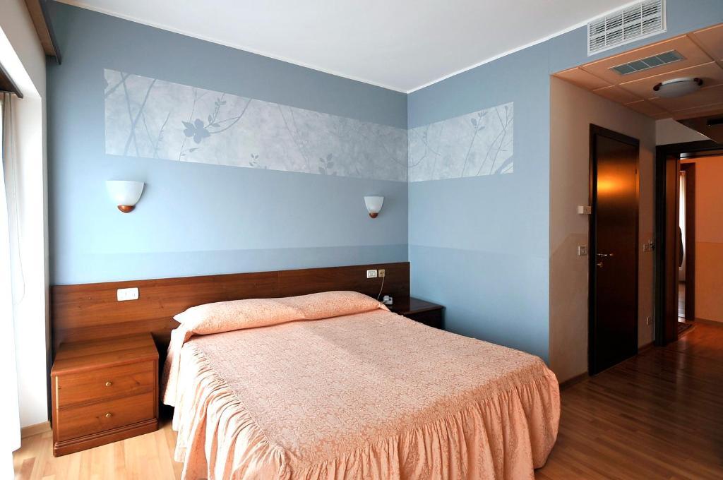 Ai Campi Di Marcello Hotel Monfalcone Camera foto
