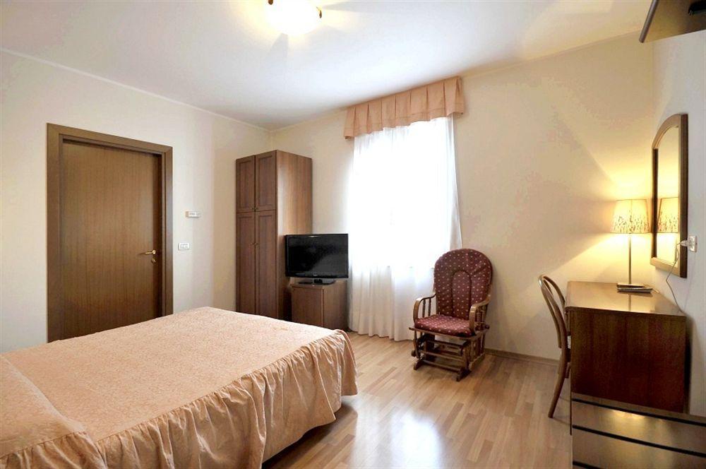 Ai Campi Di Marcello Hotel Monfalcone Esterno foto